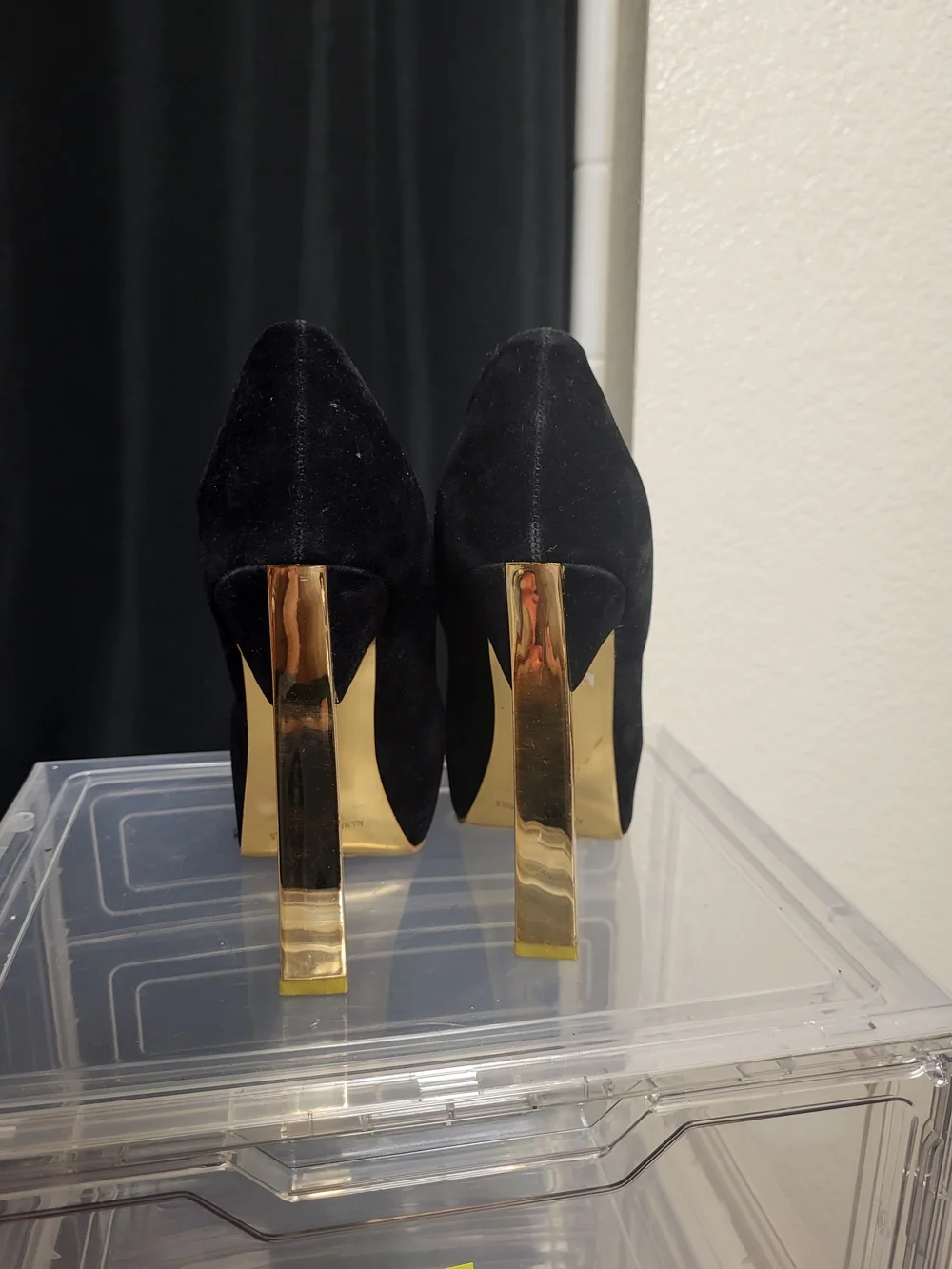 Shiekh Black Velvet Platform Pumps with Gold Heels